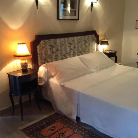 A Casa Di Pia Bed & Breakfast 3*